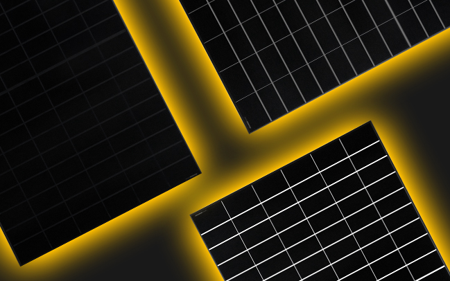 Teaser zum Newsartikel: drei Module gelber Schein schwarzer Hintergrund